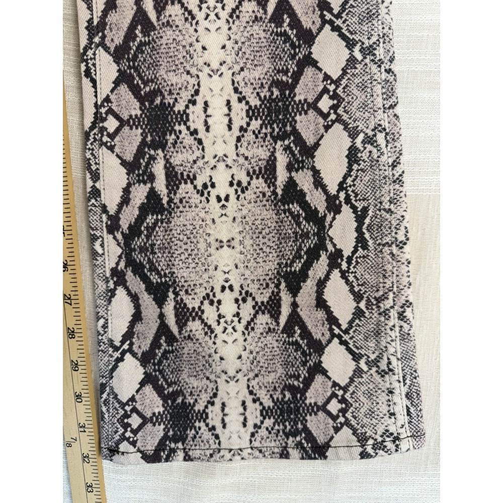 Wrangler Wanderer 622 Flare Jeans Sz 29x32 High Rise Pink Gray Snakeskin Python - Picture 6 of 10